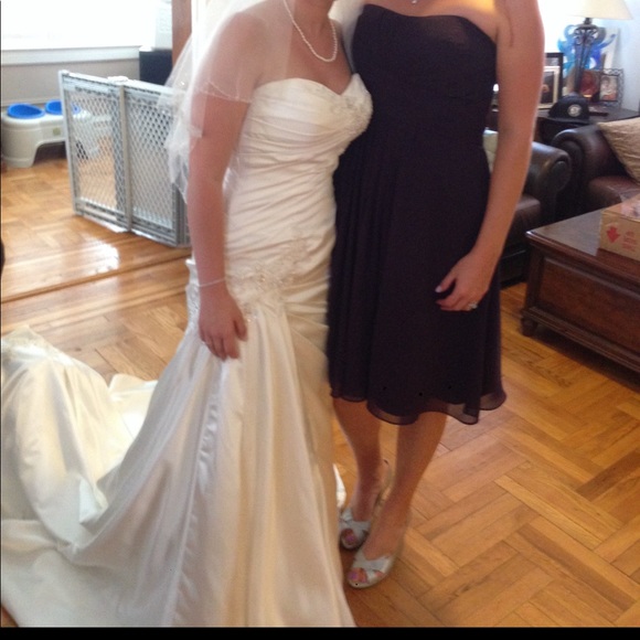 Bridesmaids Dress - Picture 4 of 4